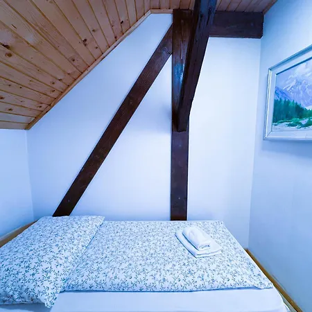 Mountain View - Pr' Potovcn'k