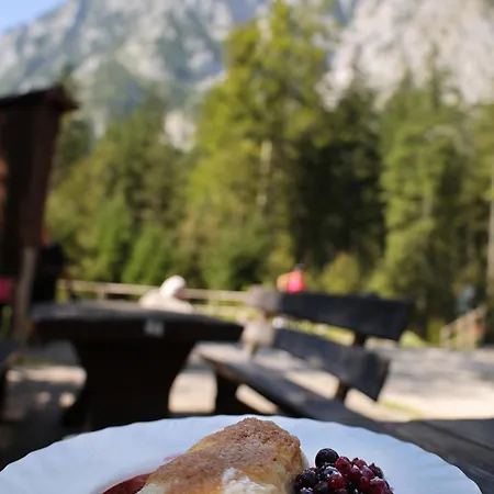 Mountain View - Pr' Potovcn'k Apartmán *