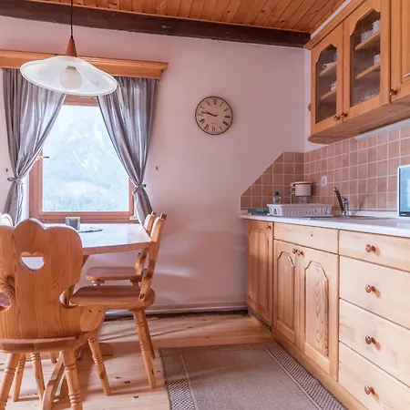 Mountain View - Pr' Potovcn'k 아파트