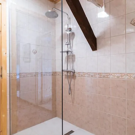 Mountain View - Pr' Potovcn'k * Dovje