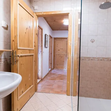 Mountain View - Pr' Potovcn'k 아파트 *