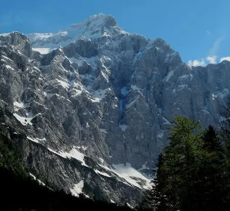 Mountain View - Pr' Potovcn'k 아파트