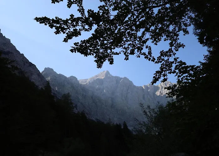 Mountain View - Pr' Potovcn'k Dovje