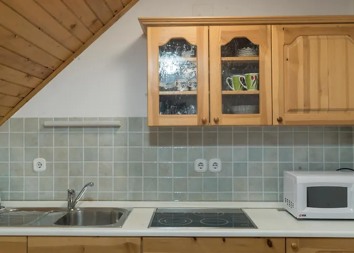 Mountain View - Pr' Potovcn'k Dovje