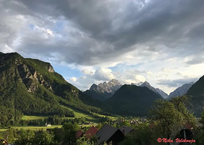 Mountain View - Pr' Potovcn'k Dovje